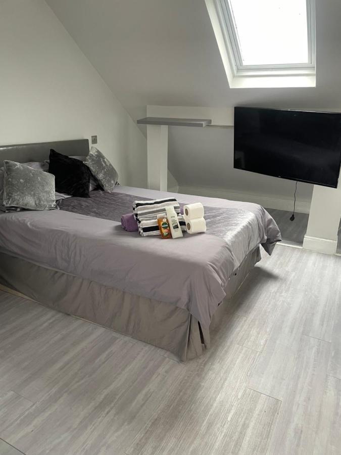 Newly Renovated Studio In Acton Londra Exterior foto